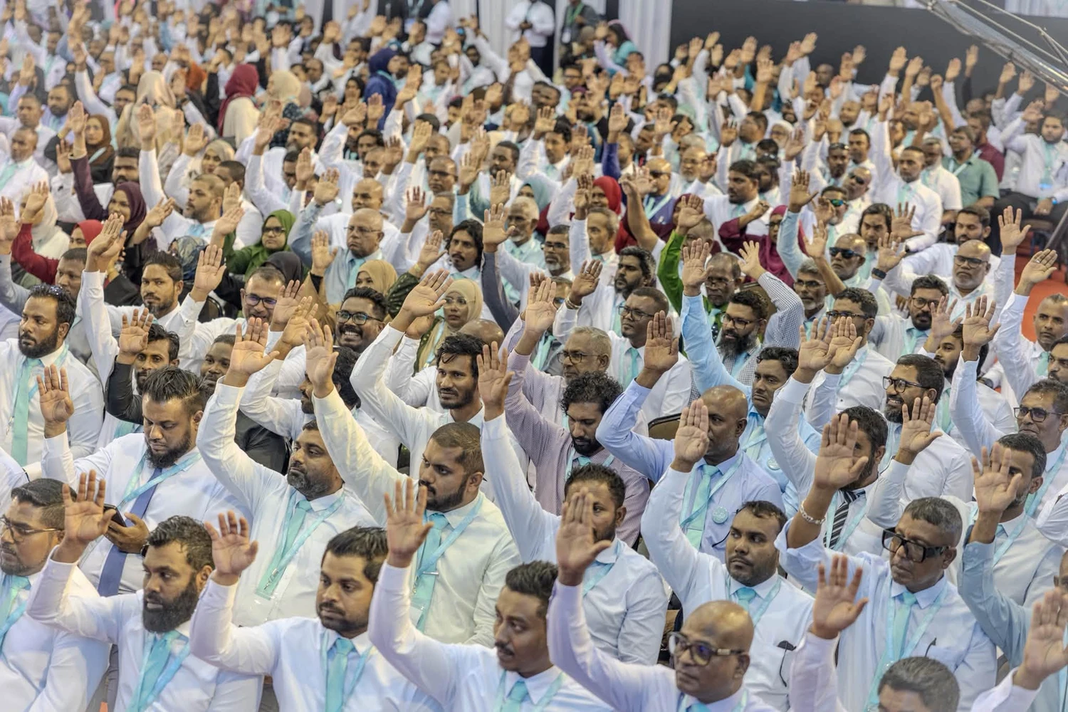 Image for ޕީއެންސީގެ މެންބަރުންގެ މަޖިލީހަށް އާއްމު 18 މެންބަރަކު އިންތިހާބުކޮށްފި service